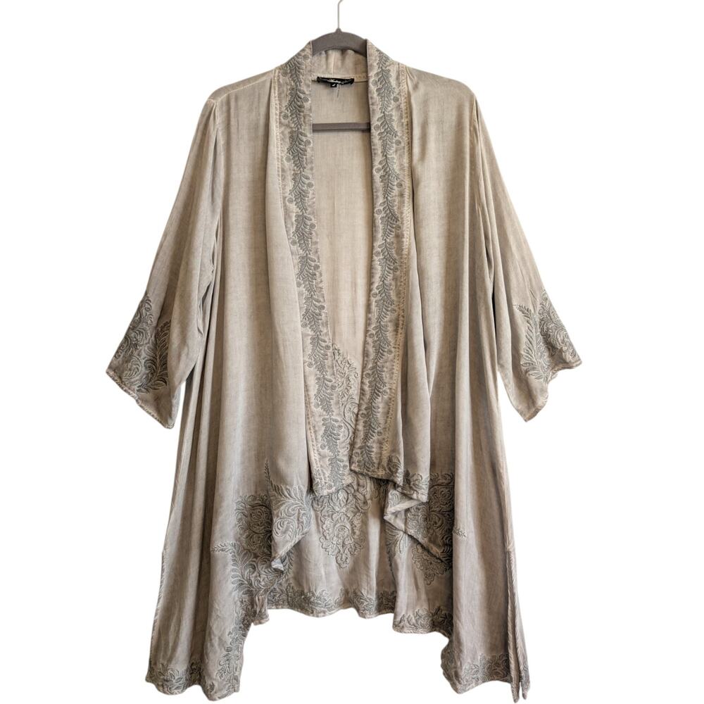 Andree by Unit Large Gray Kimono Floral Embroidered Beach Resort Boho Duster